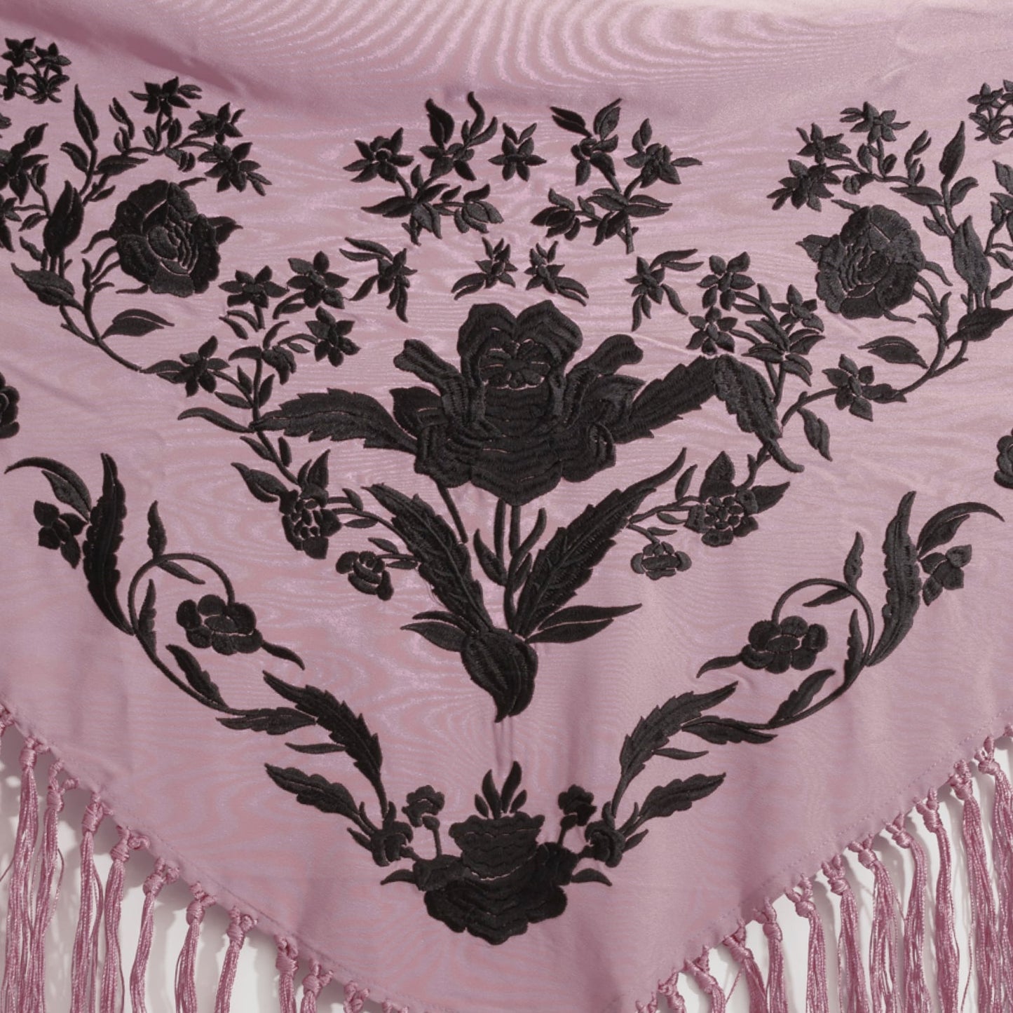 Rose and black floral embroidered mantoncillo shawl in crespon.