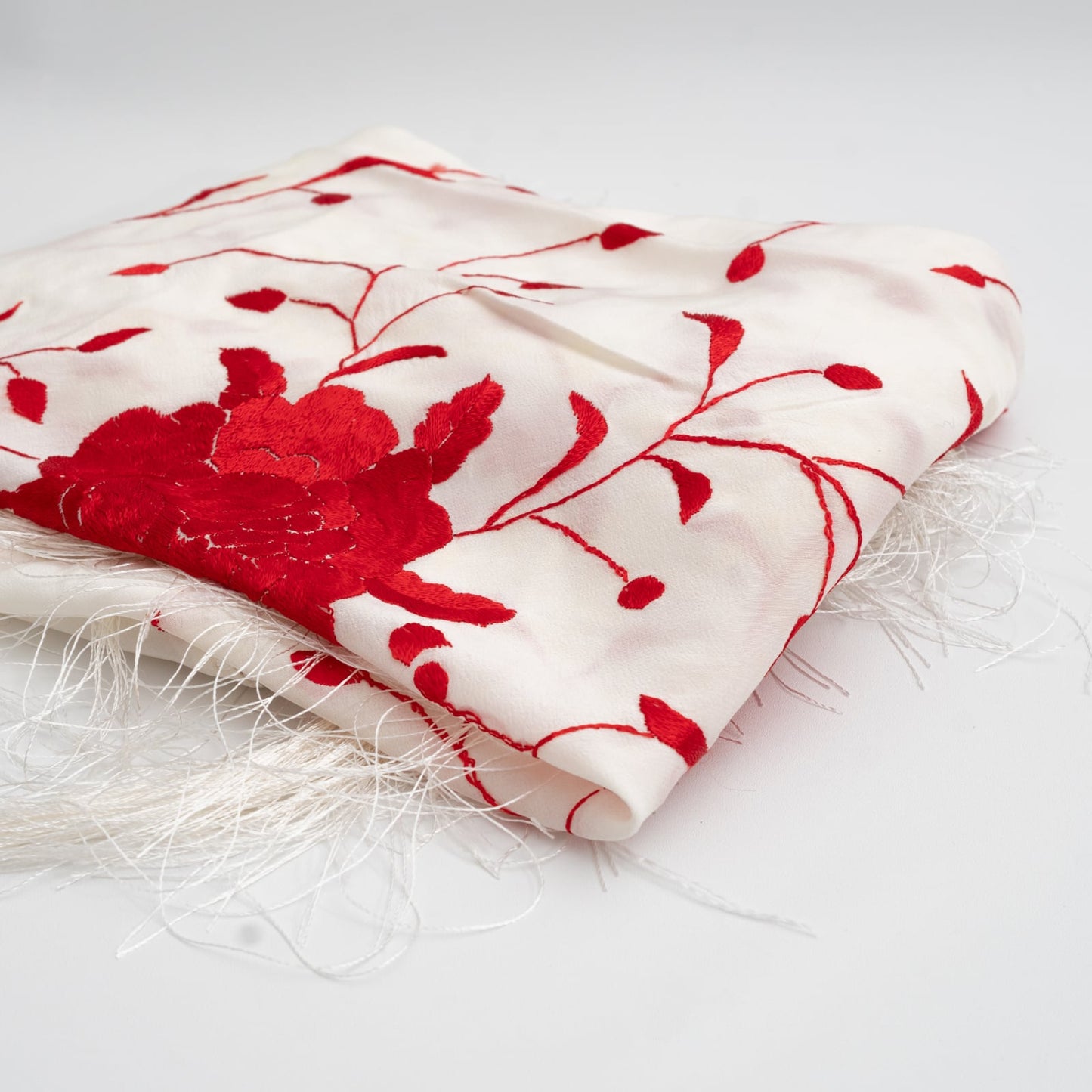 White and red silk floral embroidered by hand mantoncillo shawl.
