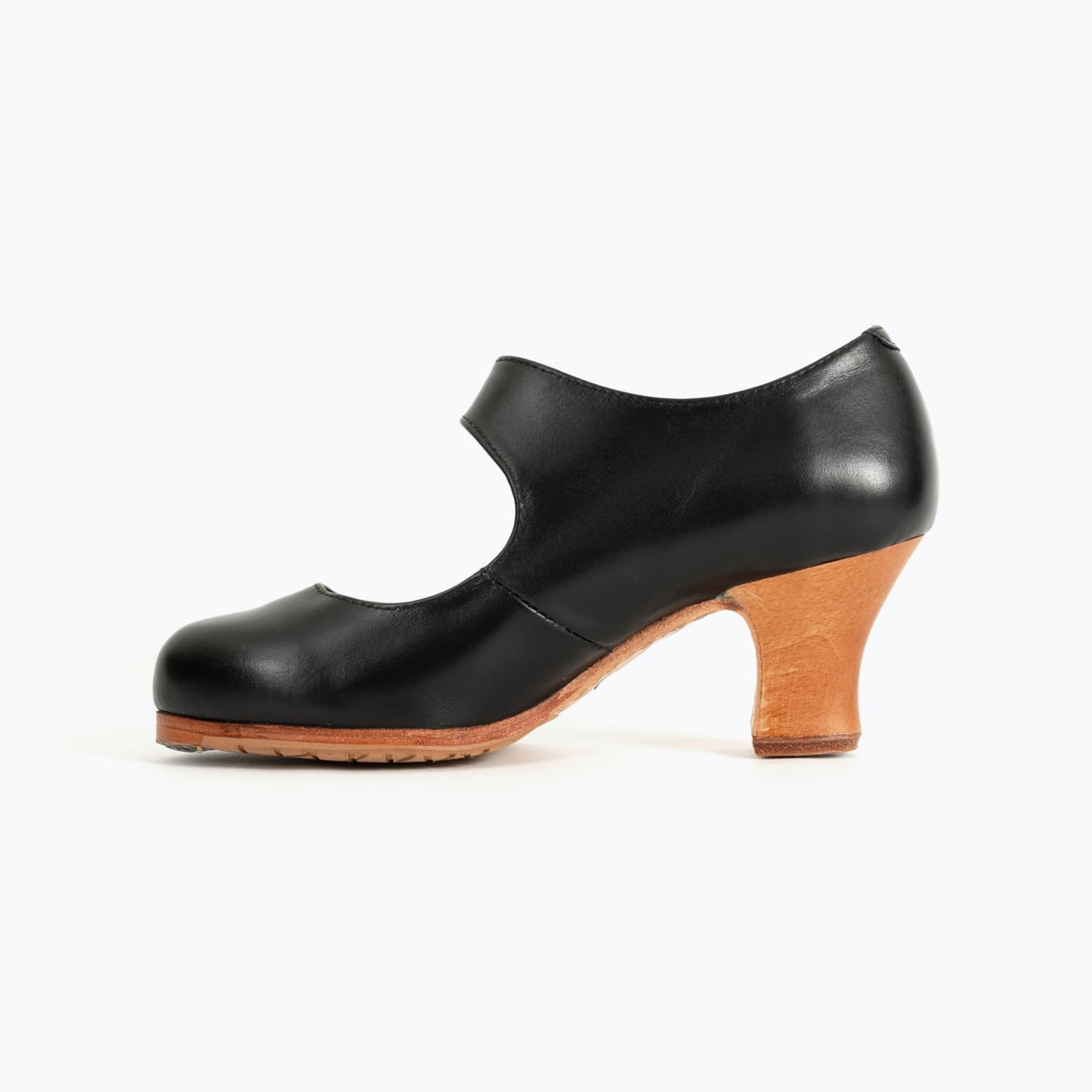 Professional Flamenco Dance Shoes "La Lupi" classic in black leather and “carrete” heel.