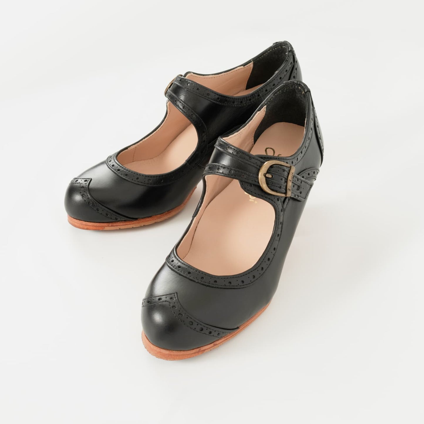 Professional Flamenco Dance Shoes "La Lupi" model A in black leather.