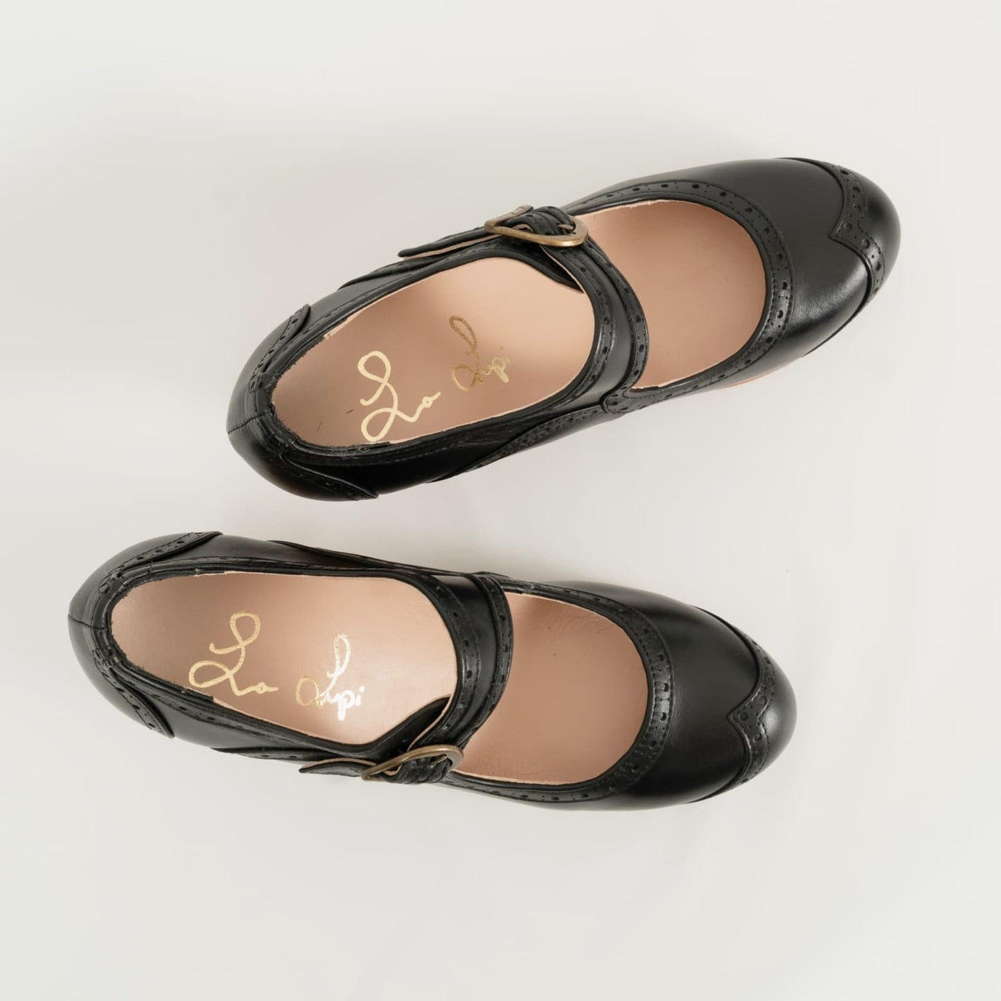 Professional Flamenco Dance Shoes "La Lupi" model A in black leather.