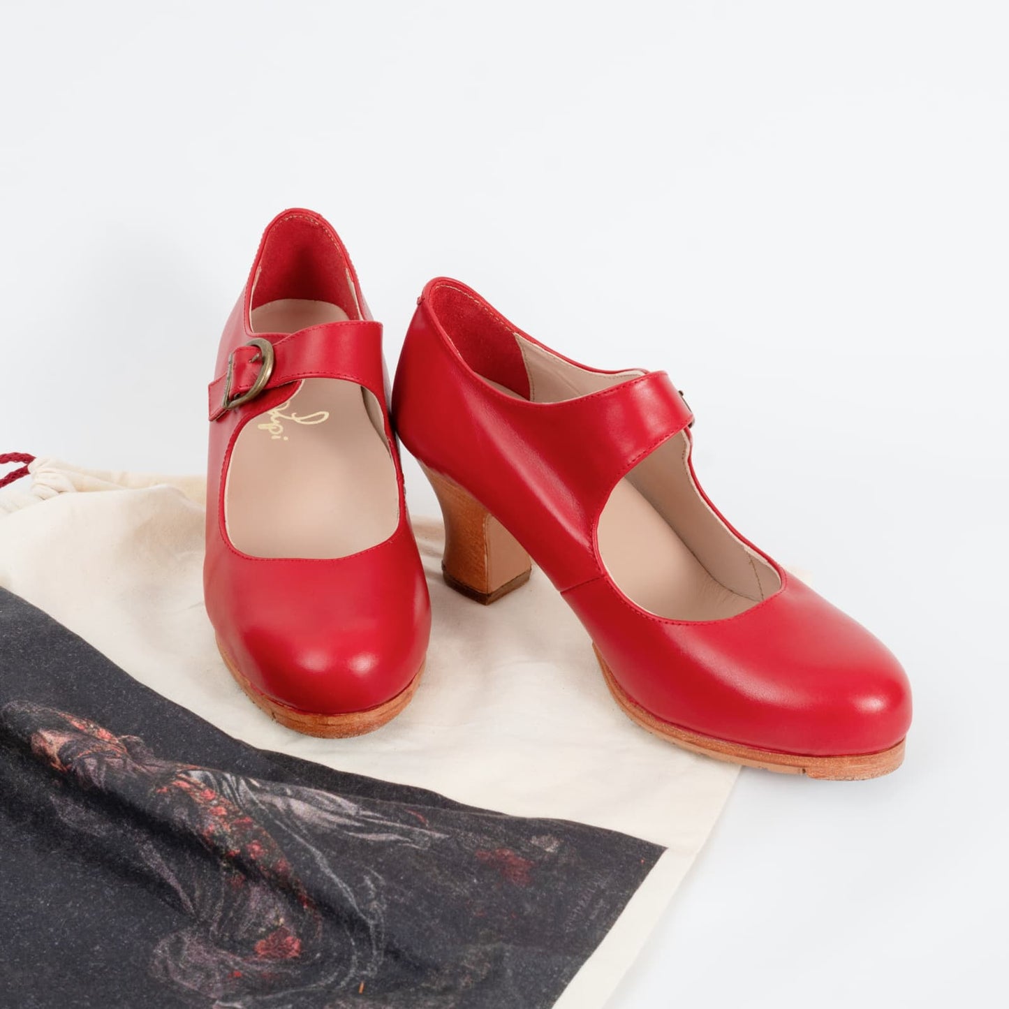 Professional Flamenco Dance Shoes "La Lupi" model  in Red leather and “carrete” heel.