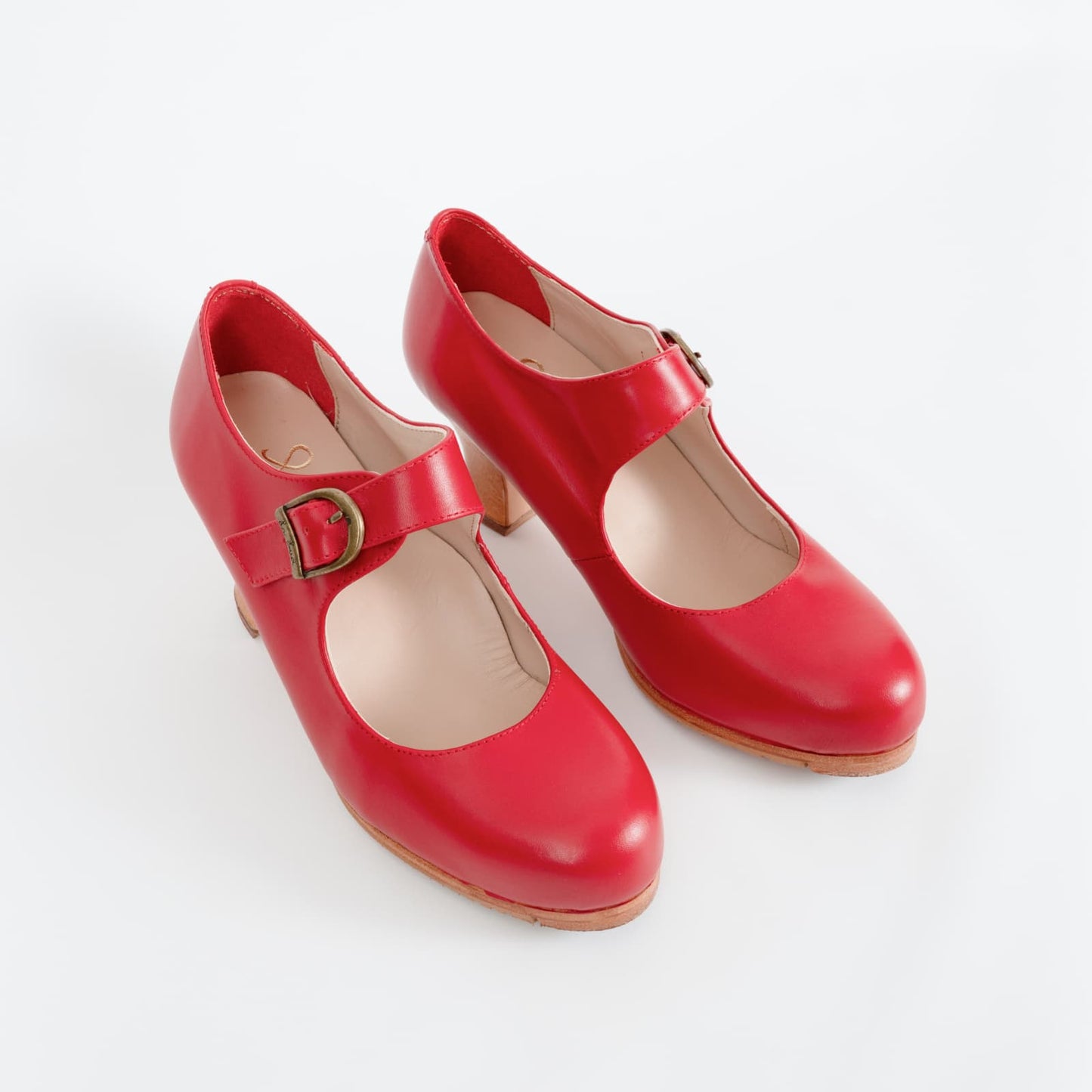 Professional Flamenco Dance Shoes "La Lupi" model  in Red leather and “carrete” heel.