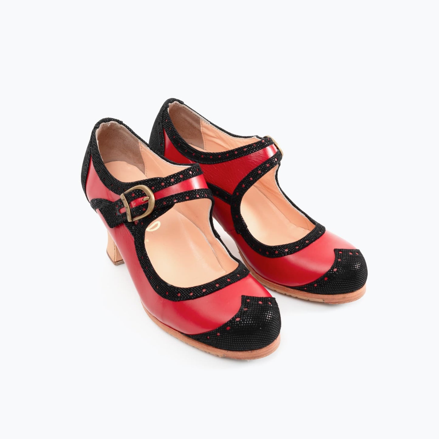 Professional Flamenco Dance Shoes "La Lupi" model in red and black leather and “carrete” heel.