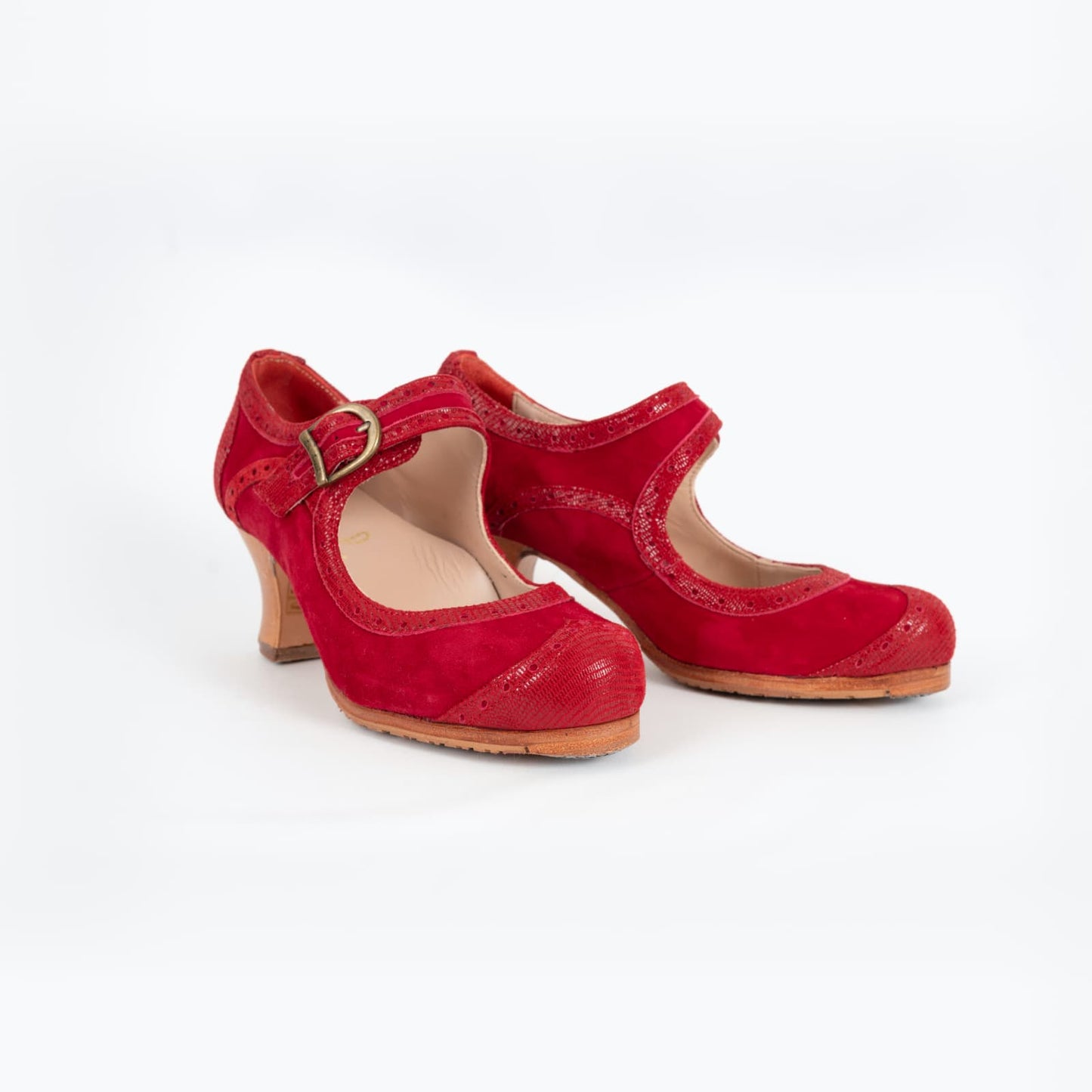 Professional Flamenco Dance Shoes "La Lupi" model in Red leather with buckle and “carrete” heel.