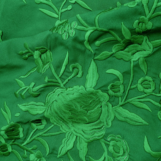 Green Andalusia floral embroidered mantoncillo shawl.